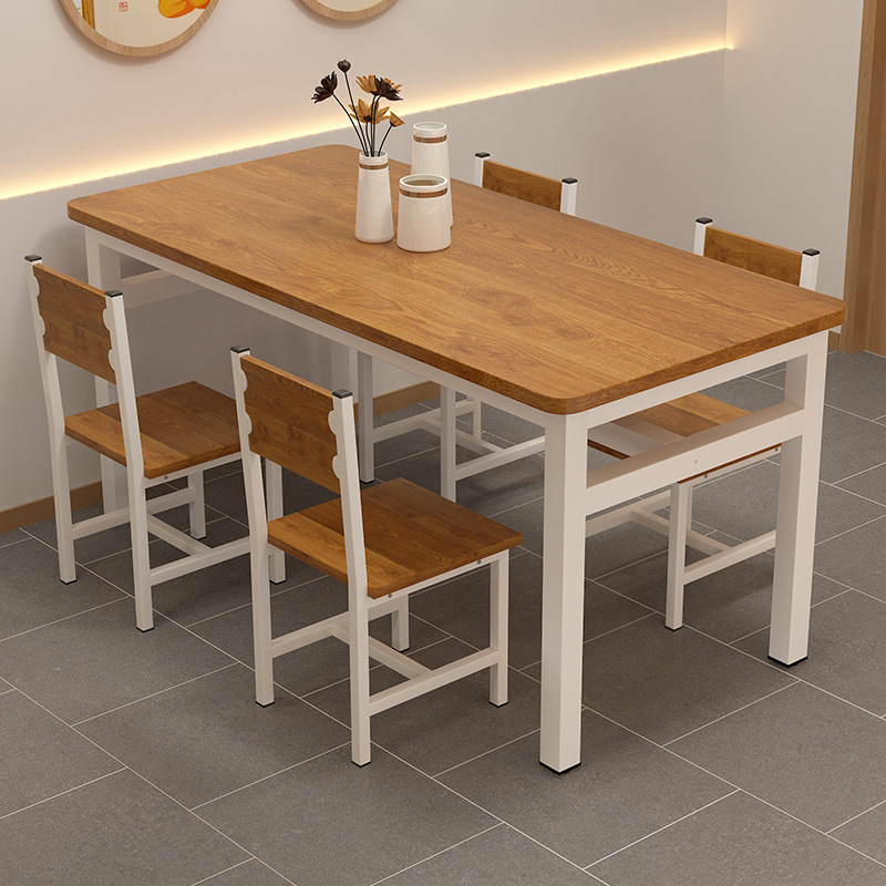 Ensemble de tables et chaises  - Commercial Kitchen Rental avis et prix