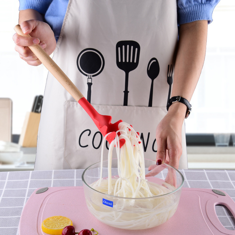 Cuillère à nouilles en silicon - Commercial Kitchen Utensils avis et prix