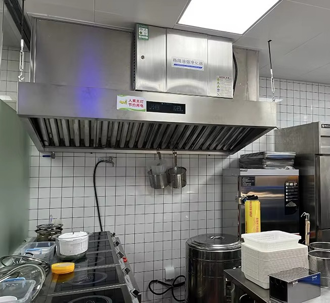 Hotte de cuisine murale Standa - Commercial Kitchen Chimney avis et prix